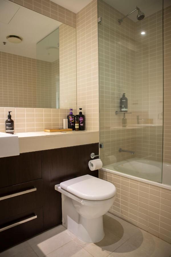 Cairns Waterfront Luxury At Harbourlights Apartment Exterior foto