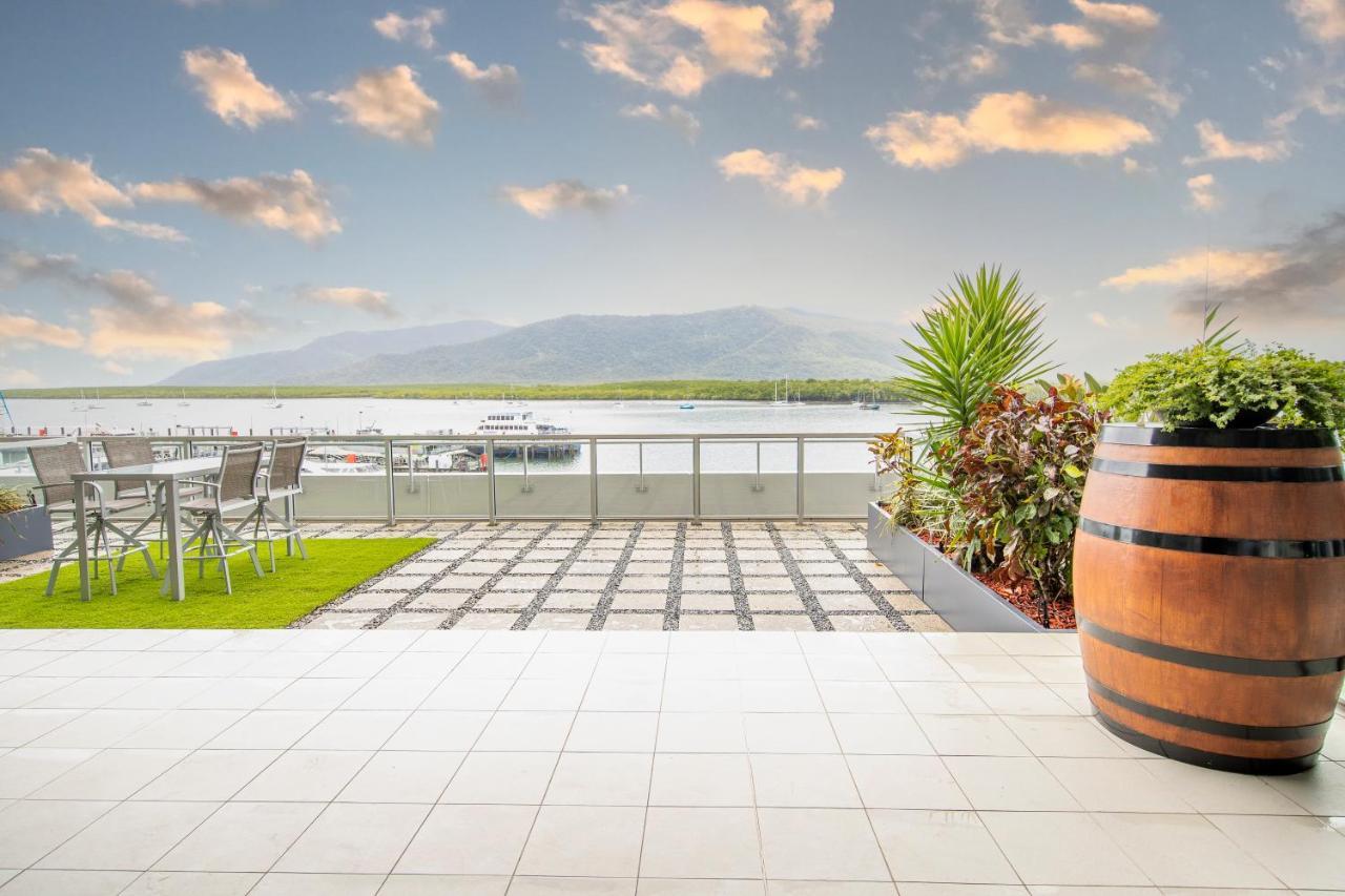 Cairns Waterfront Luxury At Harbourlights Apartment Exterior foto